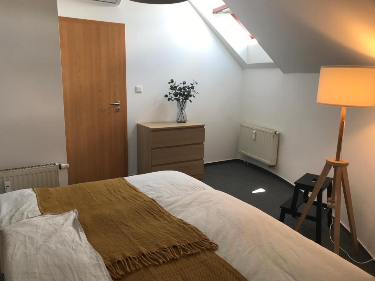 Апартаменты Mymara 19 Бешенёва Экстерьер фото